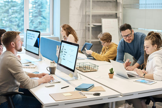 How to Secure and Succeed in Law Internships: A Student’s Guide